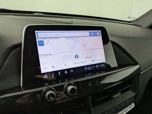 Used 2023 Cadillac CT4 Luxury w/ Sun And Sound Package image 21