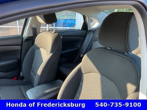 Used 2023 Kia Forte LXS w/ LXS Technology Package FWD image 27