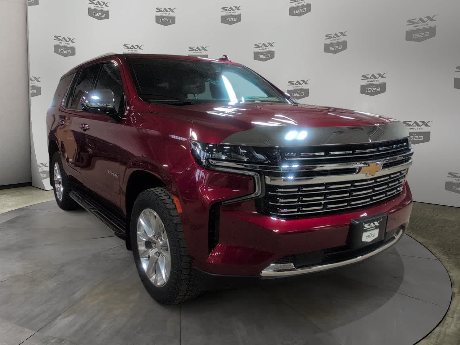 Used 2023 Chevrolet Tahoe Premier w/ Premium Package 2 AWD/4WD image 1