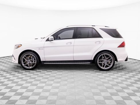 Used 2016 Mercedes-Benz GLE 63 AMG 4MATIC image 2