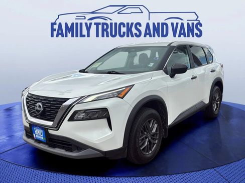 Used 2023 Nissan Rogue S AWD/4WD image 1
