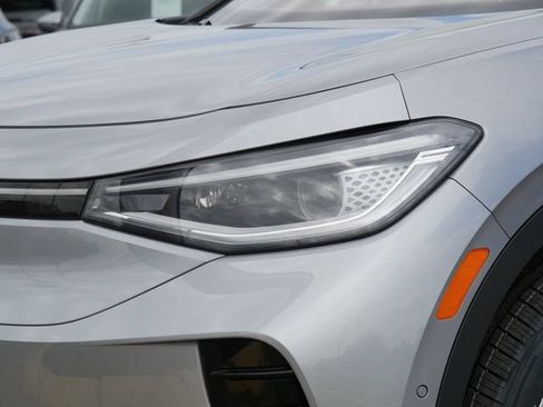 Certified 2023 Volkswagen ID.4 Pro S AWD/4WD image 9