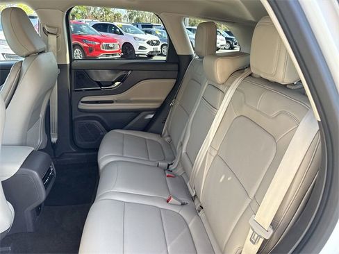 Used 2021 Lincoln Corsair FWD w/ Premium Package image 19