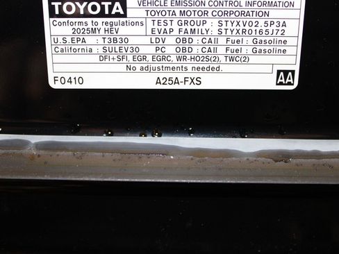 Used 2025 Toyota Camry XSE FWD image 50