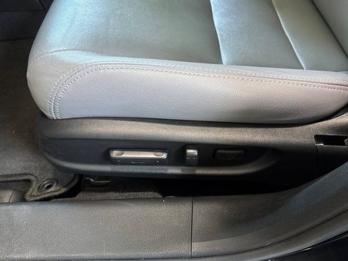 Used 2015 Honda Accord Hybrid Sedan image 13