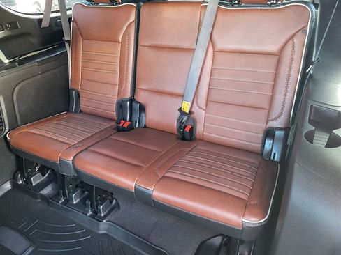 Used 2023 GMC Yukon XL Denali Ultimate image 22