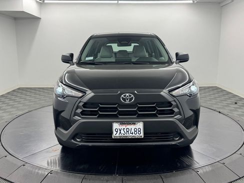 Used 2026 Toyota Corolla Cross L FWD image 3