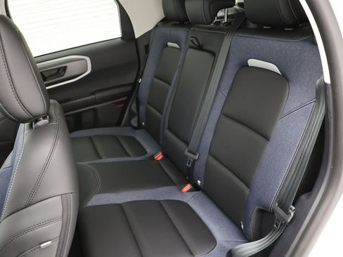 Used 2025 Ford Bronco Sport Outer Banks w/ Outer Banks Tech Package+ image 11