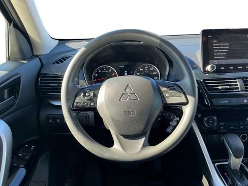 Used 2023 Mitsubishi Eclipse Cross LE image 18