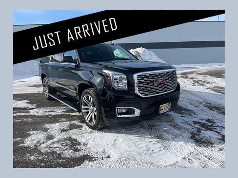 Used 2018 GMC Yukon XL Denali w/ Denali Ultimate Package image 1