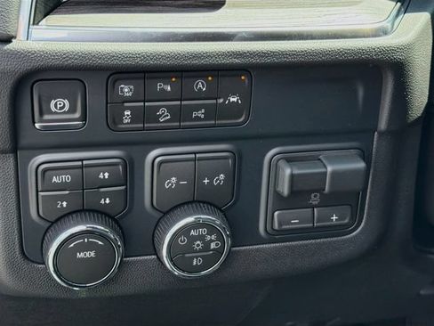 New 2026 Chevrolet Tahoe Z71 w/ Adventure Package 2 - Box AWD/4WD image 11