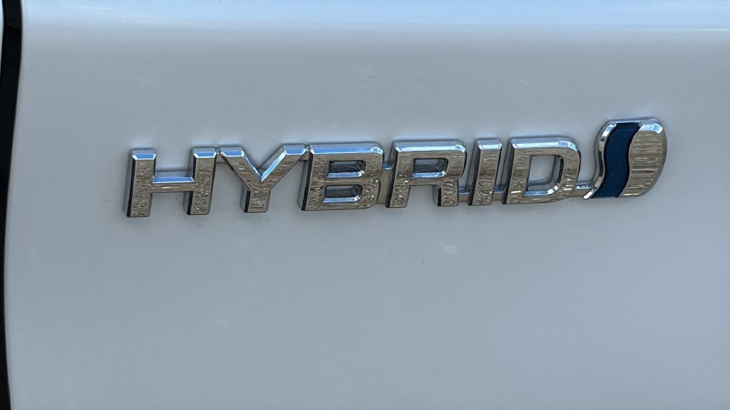 Used 2014 Toyota Prius Three FWD image 24