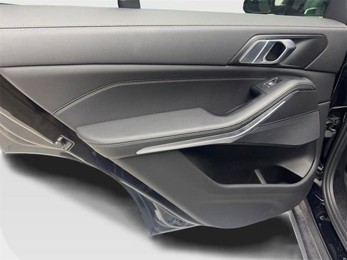 Used 2022 BMW X5 sDrive40i image 38