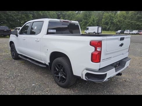 Used 2024 Chevrolet Silverado 1500 RST AWD/4WD image 5