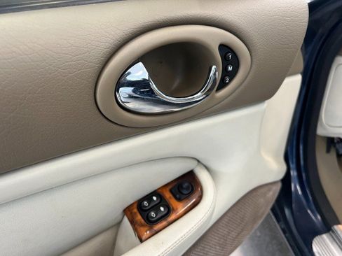 Used 1999 Jaguar XK8 Convertible RWD image 24
