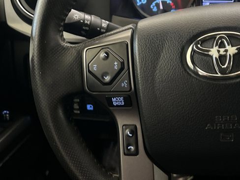 Used 2019 Toyota Tacoma TRD Sport w/ TRD Premium Sport Package AWD/4WD image 35