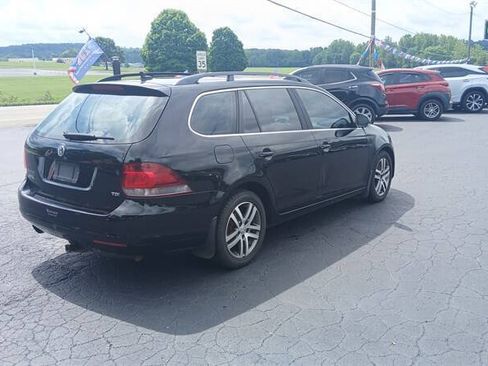 Used 2012 Volkswagen Jetta TDI FWD image 2