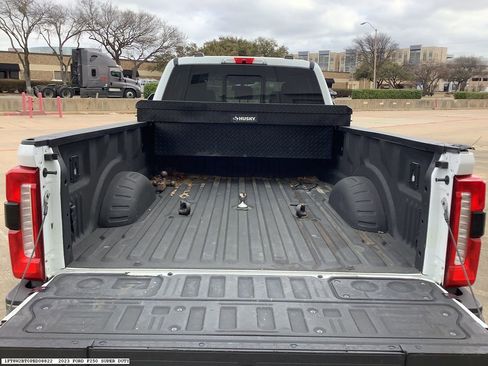 Used 2023 Ford F250 King Ranch image 13