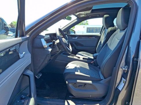 New 2026 Volkswagen Tiguan SE R-Line AWD/4WD image 6