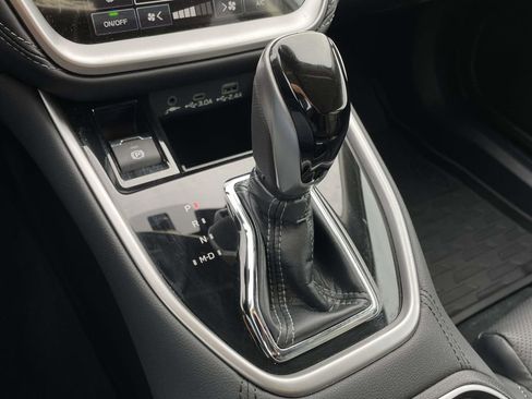 Used 2024 Subaru Outback Limited XT image 20