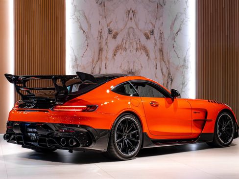 Used 2021 Mercedes-Benz AMG GT Black Series image 3