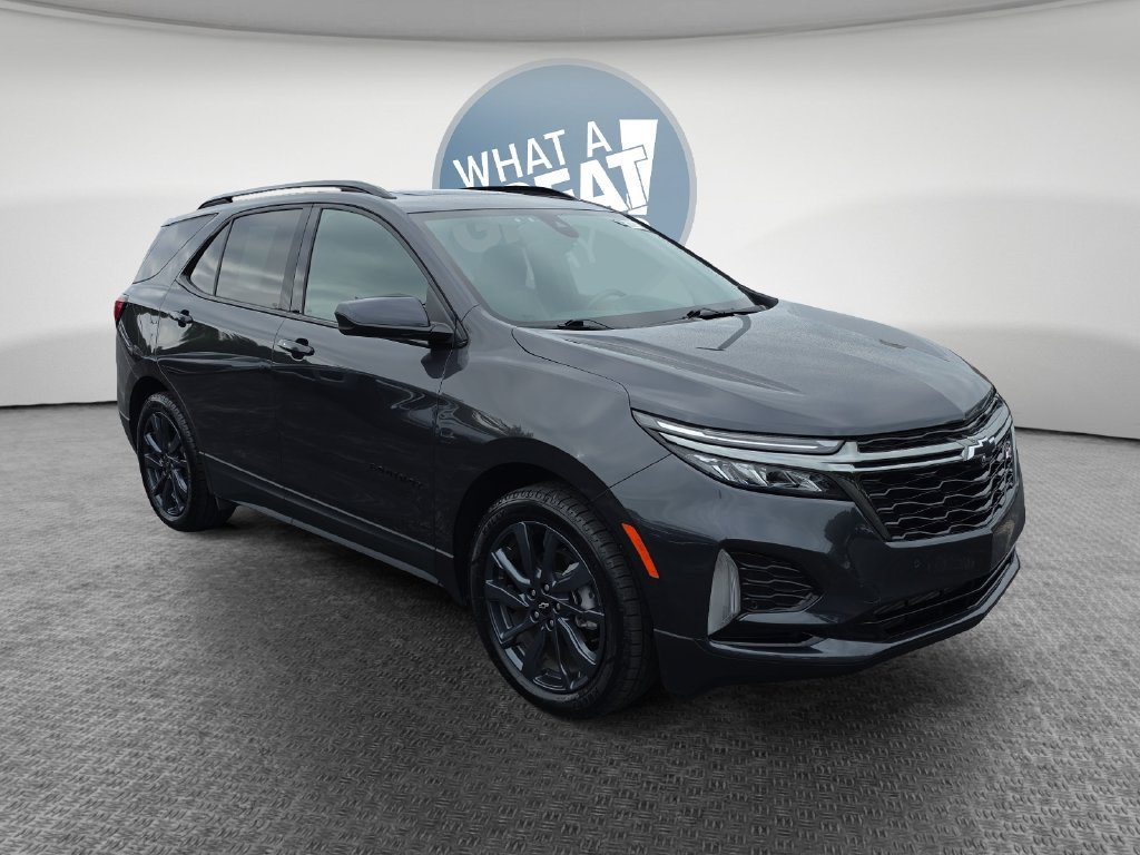 Used 2022 Chevrolet Equinox RS w/ LPO, Floor Liner Package FWD image 1