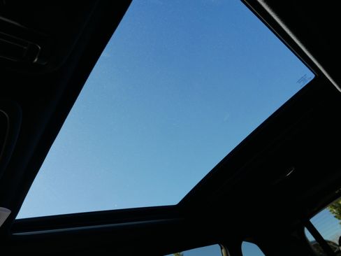 Used 2025 Subaru Forester Limited w/ Popular Package #2 image 32