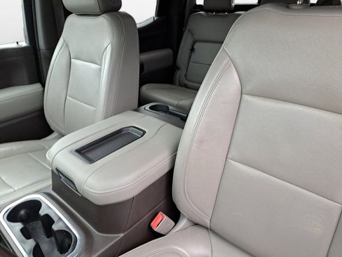 Used 2019 GMC Sierra 1500 SLT w/ SLT Premium Package image 11