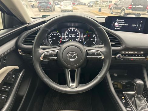 Used 2024 MAZDA MAZDA3 s image 17