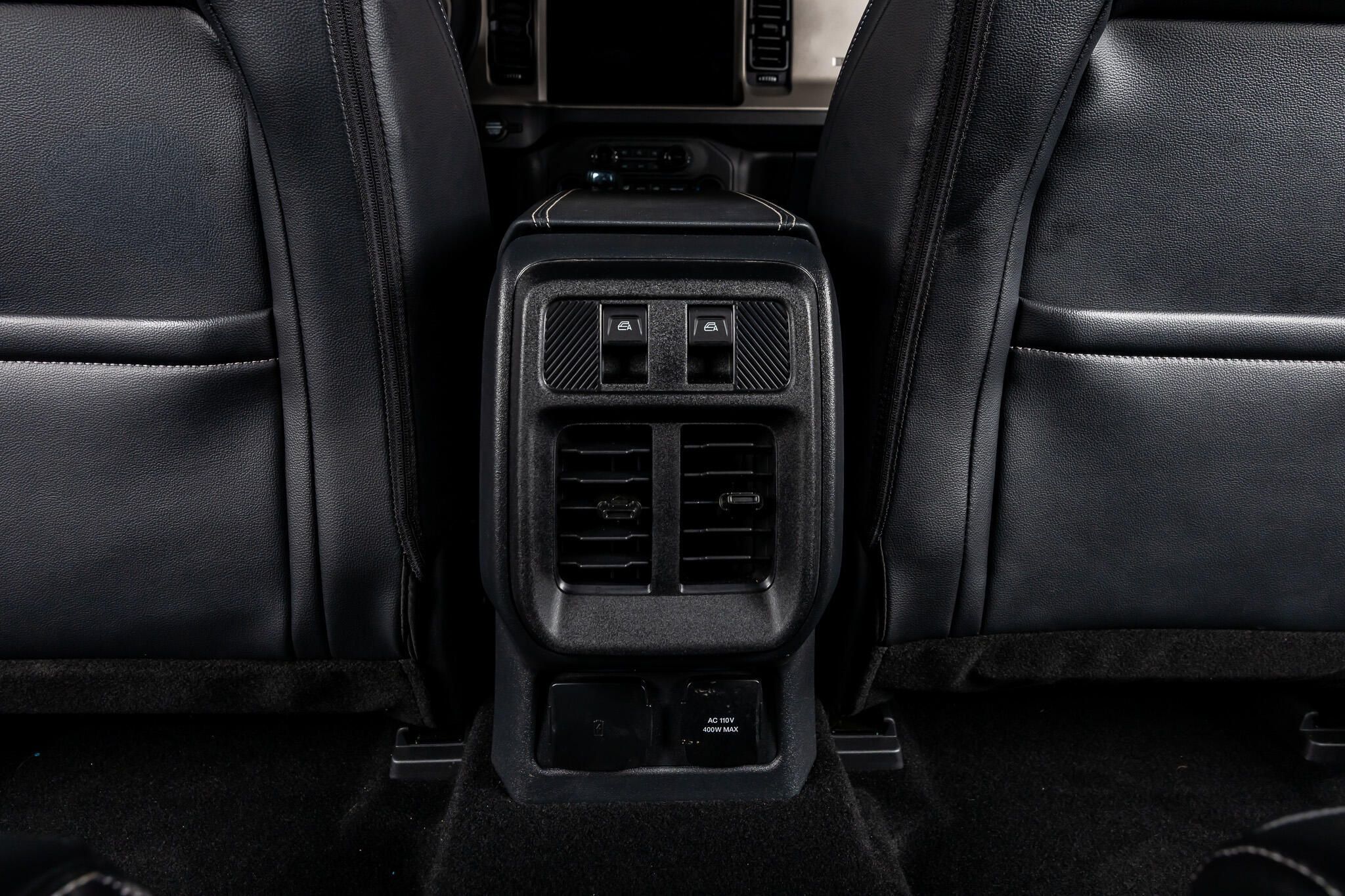 Used 2026 Ford Bronco Outer Banks AWD/4WD image 29