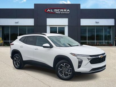 Certified 2025 Chevrolet Trax LT w/ Driver Confidence Package