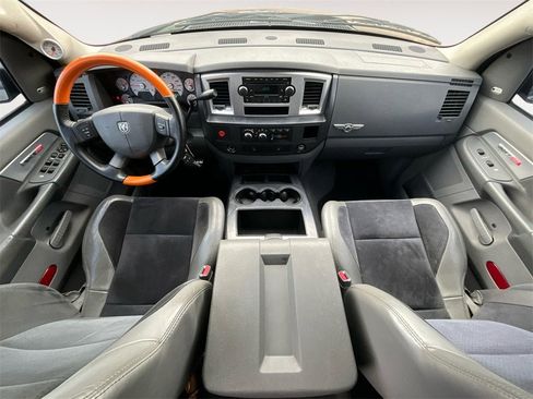 Used 2006 Dodge Ram 1500 Truck 2WD Quad Cab image 10