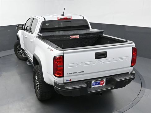 Used 2022 Chevrolet Colorado ZR2 image 34