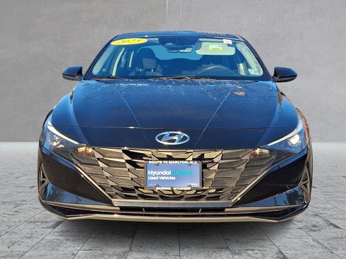 Certified 2023 Hyundai Elantra SEL w/ Cargo Package FWD image 3