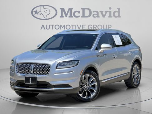 Used 2023 Lincoln Nautilus Reserve w/ Luxury Package AWD/4WD image 1
