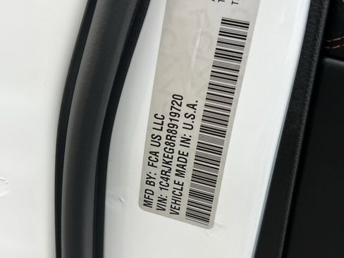 Used 2024 Jeep Grand Cherokee L Summit image 41