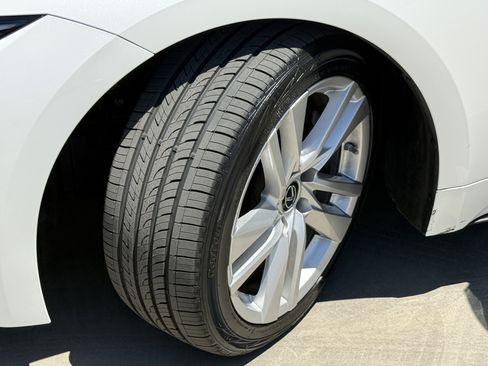 Certified 2022 Lexus IS 300 RWD image 16