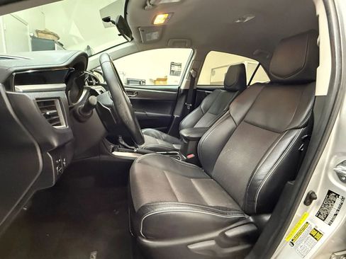 Used 2016 Toyota Corolla S FWD image 18