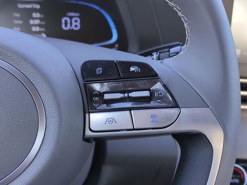 New 2026 Hyundai Elantra SEL Sport image 24