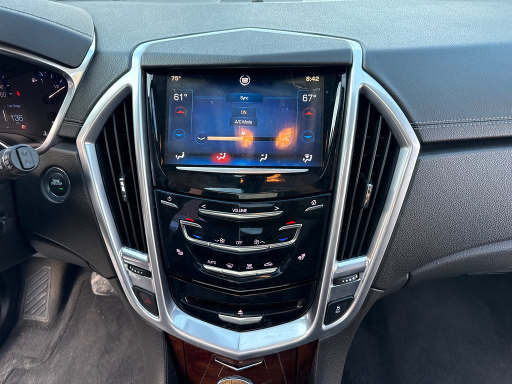Used 2013 Cadillac SRX Luxury AWD/4WD image 16