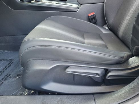 Used 2023 Honda Civic Sport image 23