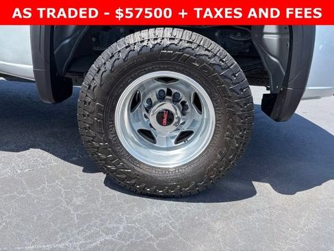Used 2023 GMC Sierra 3500 Denali w/ Denali Ultimate Package AWD/4WD image 10