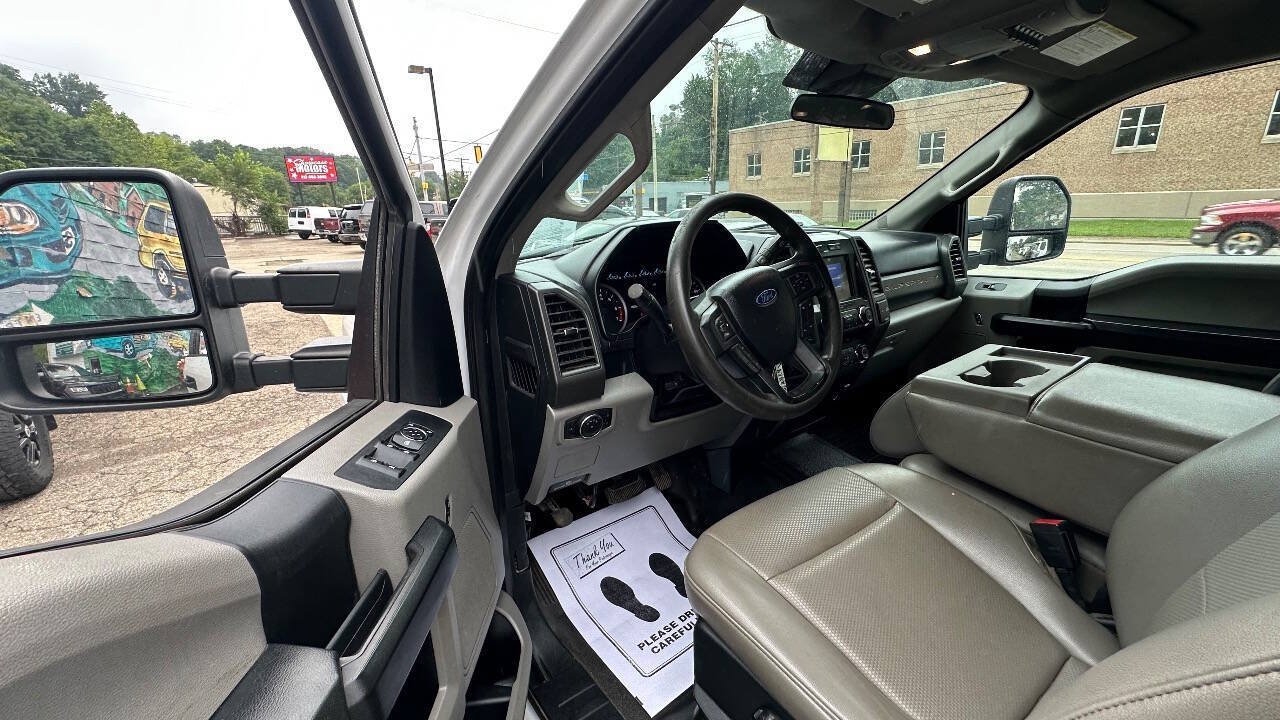 Used 2021 Ford F250 4x4 Crew Cab Super Duty image 14