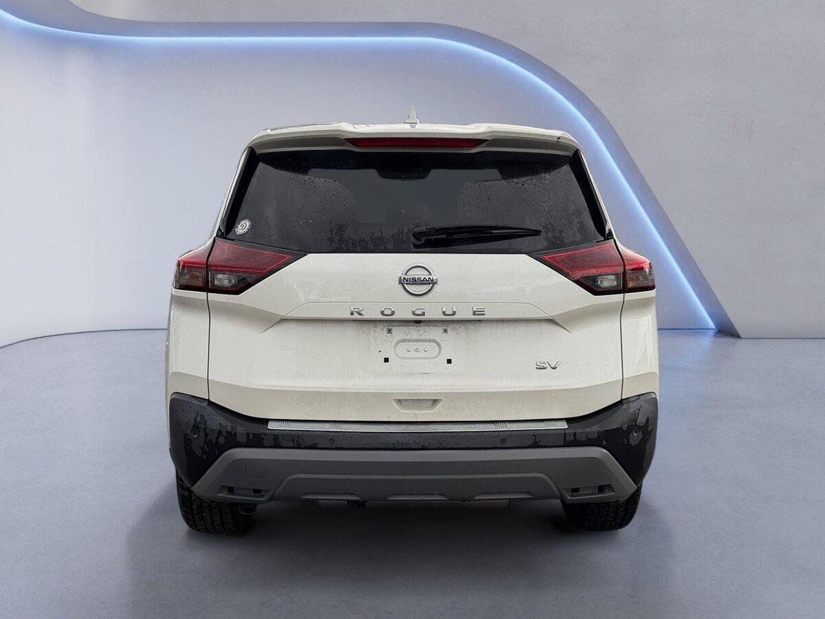 Used 2021 Nissan Rogue SV FWD image 4