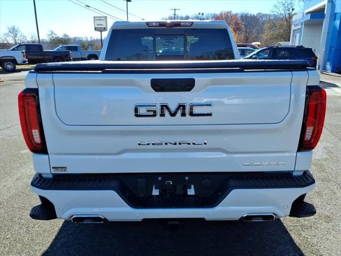 Used 2025 GMC Sierra 1500 Denali Ultimate image 6