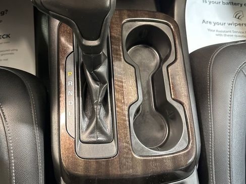 Used 2017 GMC Canyon SLT w/ Driver Alert Package image 32