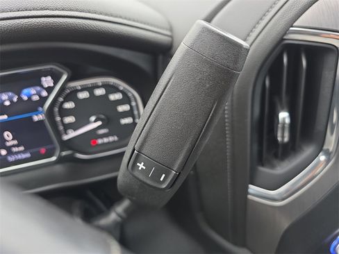 Used 2022 GMC Sierra 1500 Denali w/ Denali Premium Package image 19