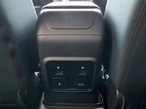 Used 2023 Ford Bronco Outer Banks image 29