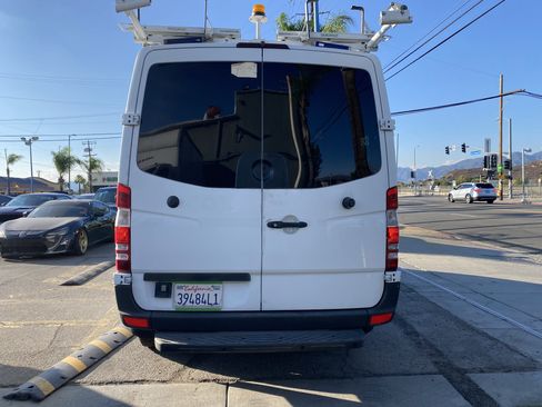 Used 2012 Mercedes-Benz Sprinter 2500 w/ Additional Battery Pkg image 10
