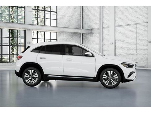 New 2026 Mercedes-Benz GLA 250 4MATIC image 17